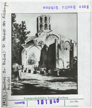 Vorschaubild Arles: Saint-Honorat-des-Aliscamps, Außenansicht 